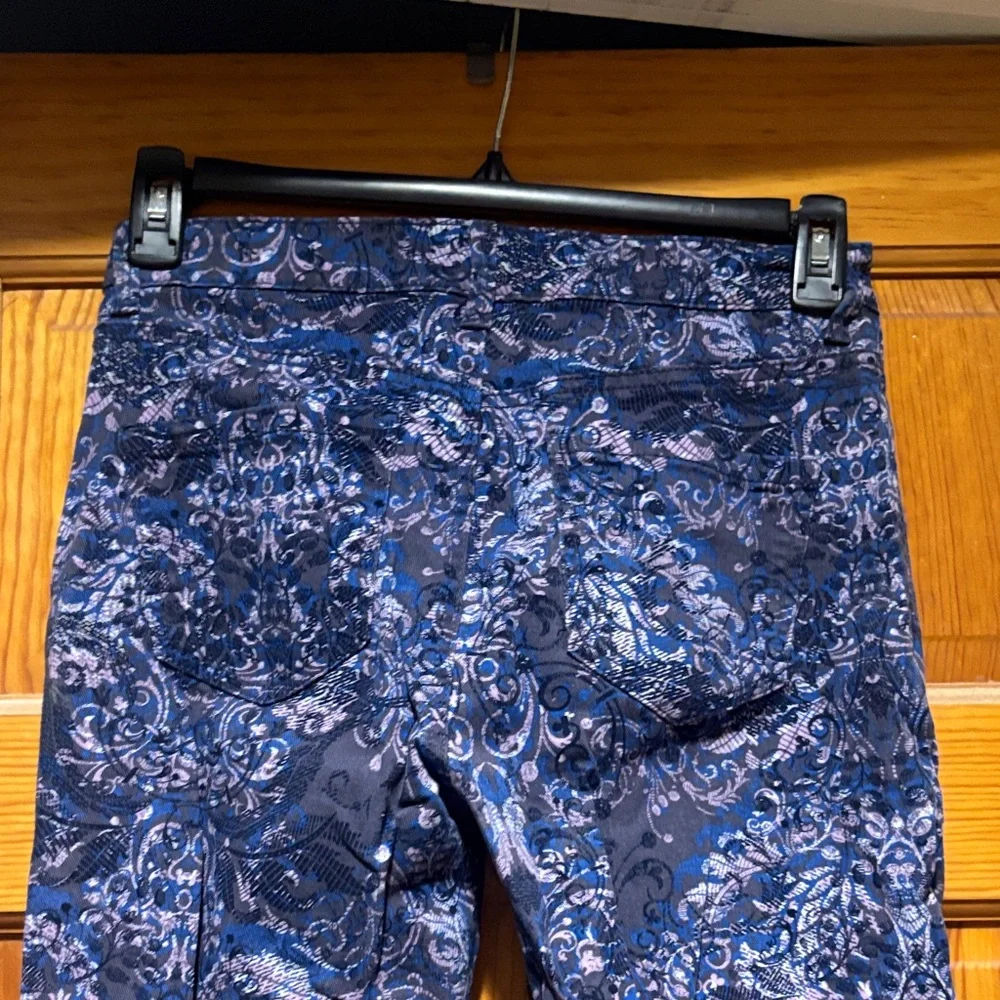 Gloria Vanderbilt 6 Blue Patterned jeans - Picture 3 of 3